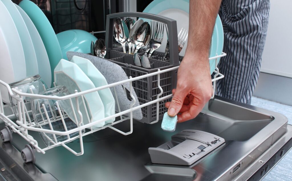 Lakeside Dishwasher Cleaning
